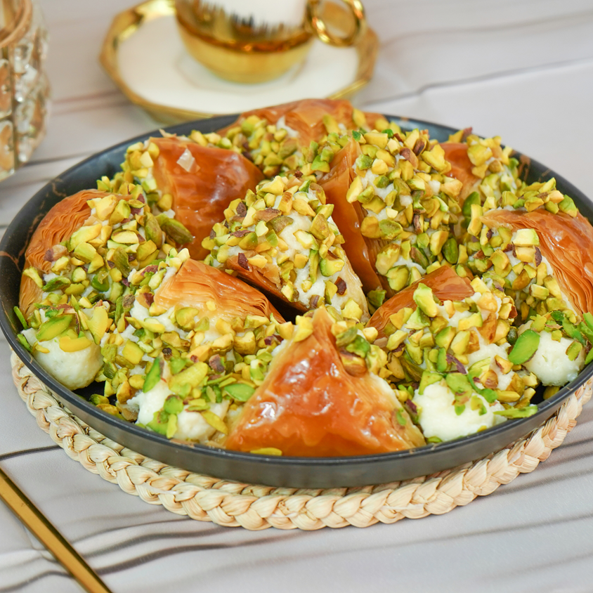 (Warbat (thm al-samka